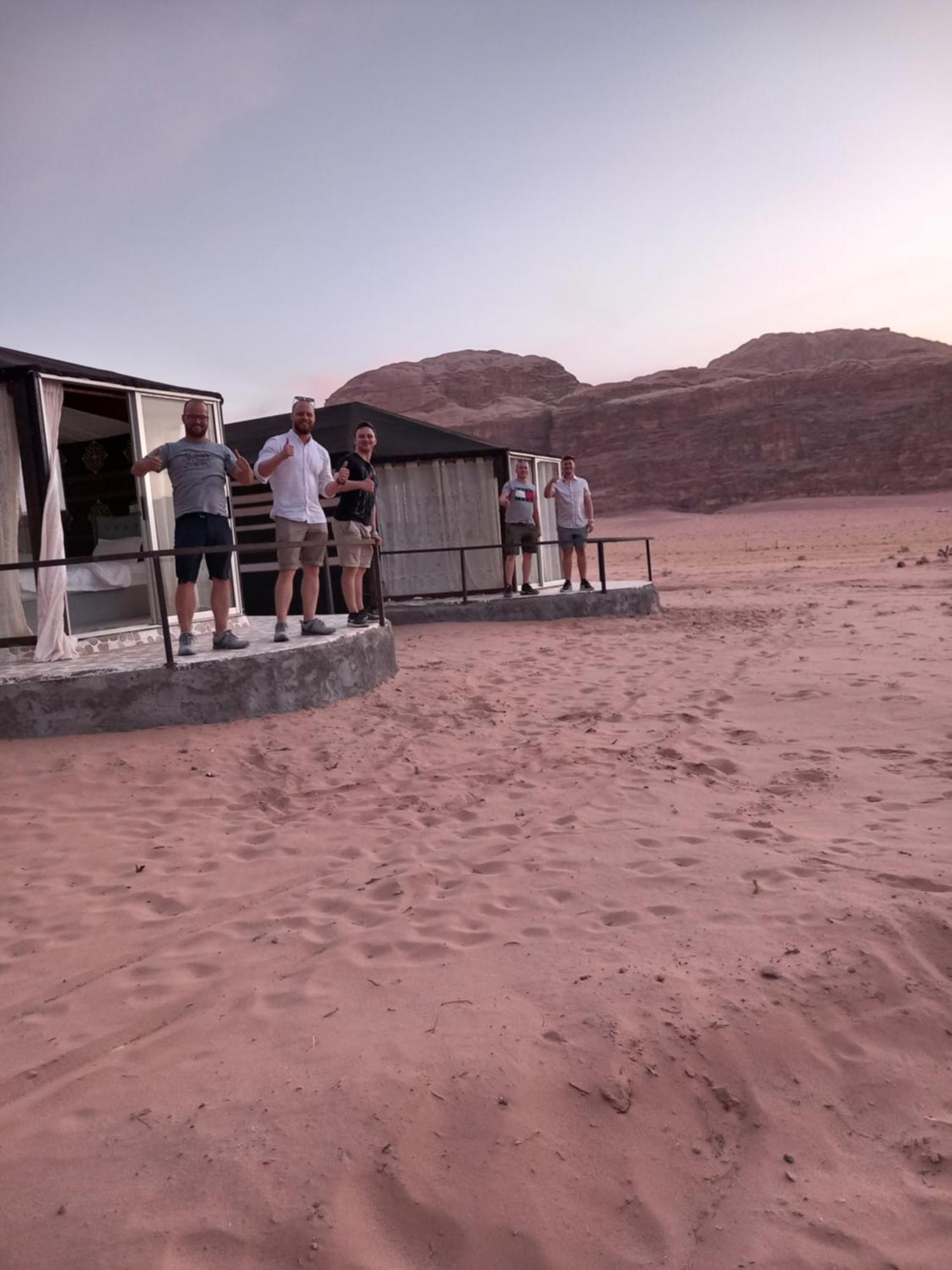 Bed and Breakfast Joy Of Life Wadi Rum Exterior foto