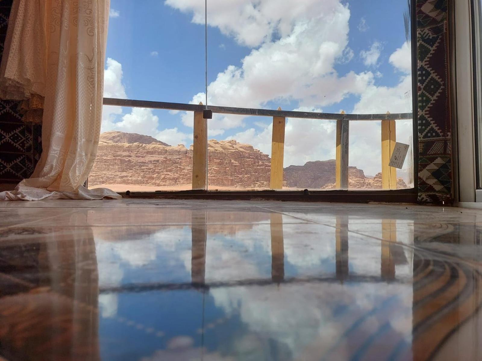 Bed and Breakfast Joy Of Life Wadi Rum Exterior foto