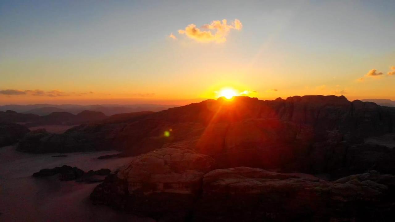 Bed and Breakfast Joy Of Life Wadi Rum Exterior foto
