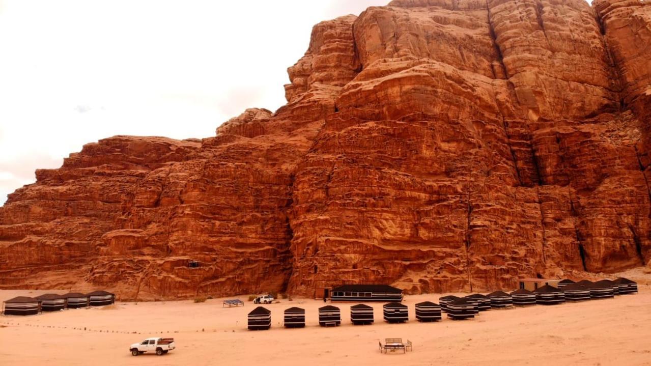 Bed and Breakfast Joy Of Life Wadi Rum Exterior foto
